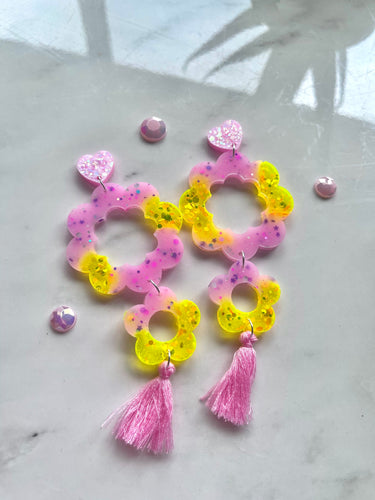 Pinky yellow blossom dangles