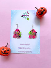 Load image into Gallery viewer, Spooky haunted ghost earrings