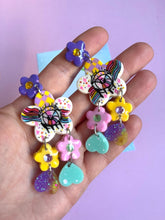 Load image into Gallery viewer, Daisy dream starry eye dangles