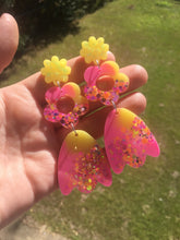 Load image into Gallery viewer, Neon daisy dangles flower earrings
