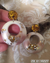 Load image into Gallery viewer, Iridescent Gold Dangle Earrings