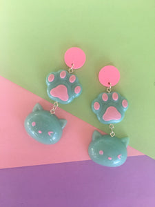 Kitty paw dangles kawaii cat earrings