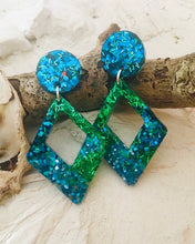 Load image into Gallery viewer, Mermaid Dangle Earrings