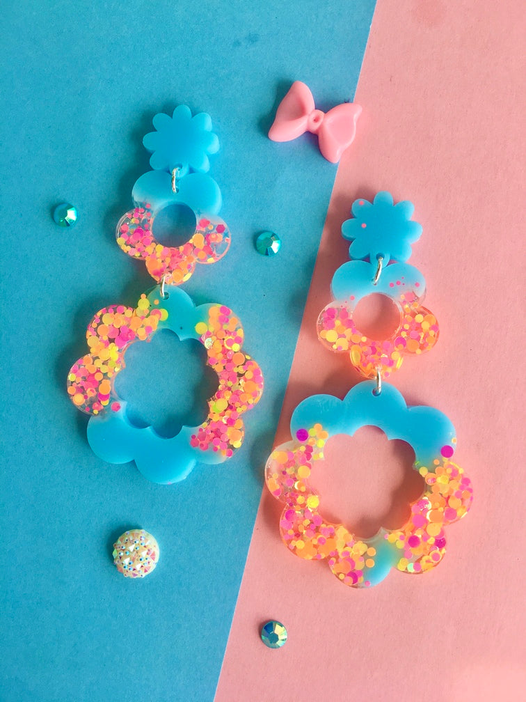 Dreamy Blue Daisy Drop Earrings