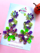 Load image into Gallery viewer, Zombie bat daisy earrings