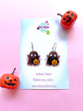 Load image into Gallery viewer, Jack o lantern ghost earrings