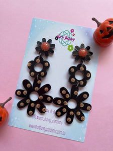 Jack o lantern daisy earrings