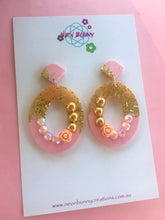 Load image into Gallery viewer, Pink Champagne Dangles