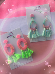 Electric Flame Dangles With Chains!