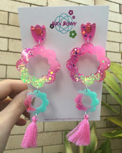 Load image into Gallery viewer, Pink Flower Blossom Dangles Glitter Earrings