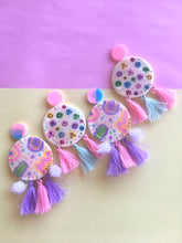 Load image into Gallery viewer, Smiley tassel earrings