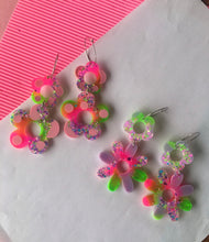 Load image into Gallery viewer, Electric Pink And Purple Daisy Dangles