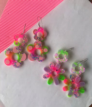 Load image into Gallery viewer, Electric Pink And Purple Daisy Dangles