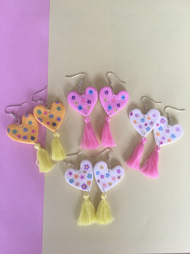Flower power mini daisy earrings