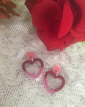 Load image into Gallery viewer, Mini Heart Dangle Earrings