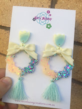 Load image into Gallery viewer, Minty Blossom Earrings With Tassels Flower Dangles