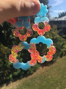 Dreamy Blue Daisy Drop Earrings